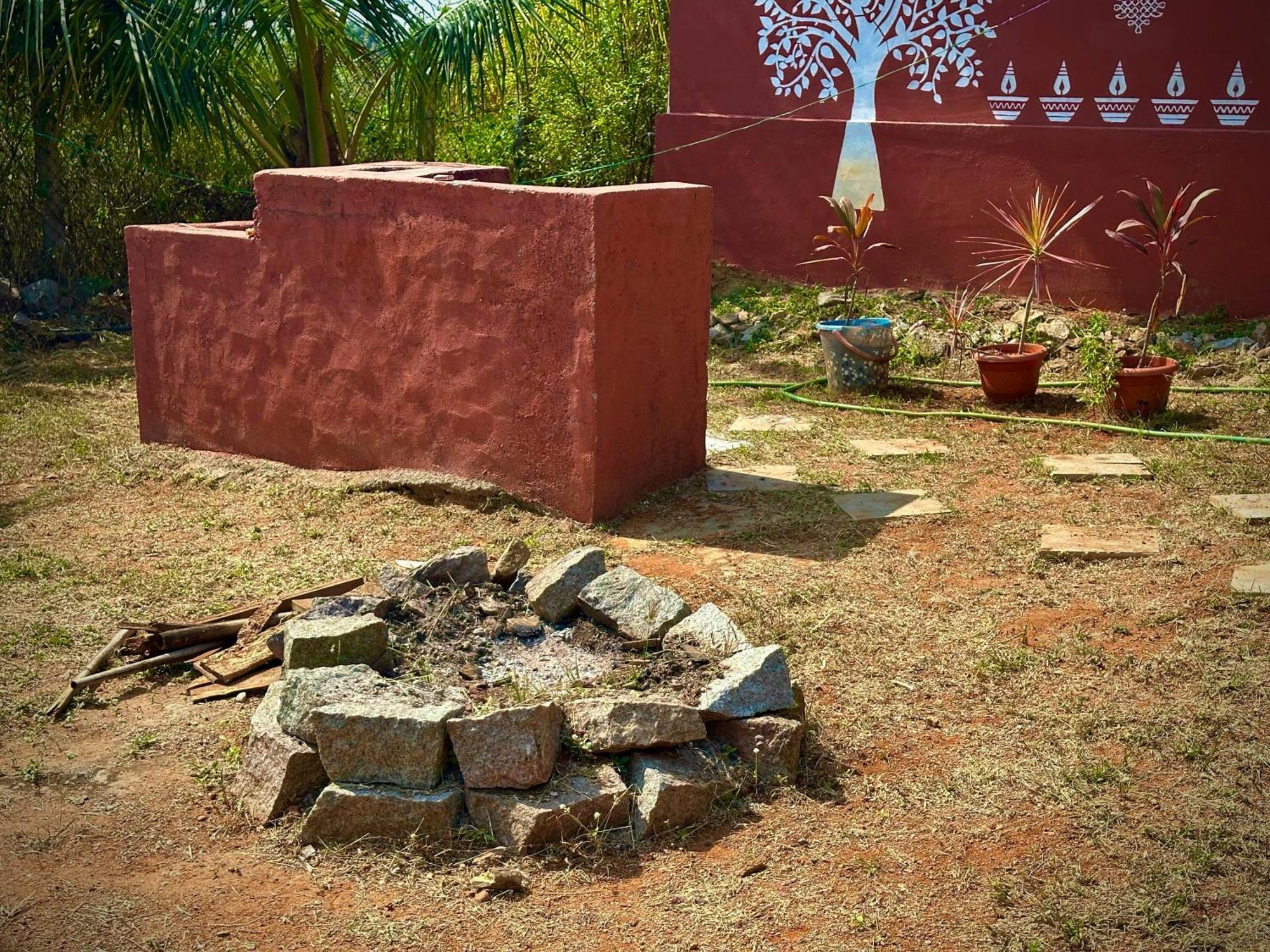 Mangohut Farmhouse Pool Villa Hyderabad Exterior foto